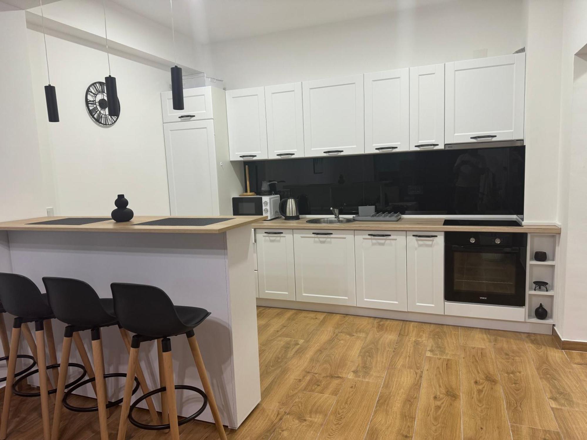 Nejra Apartment Ulcinj Luaran gambar